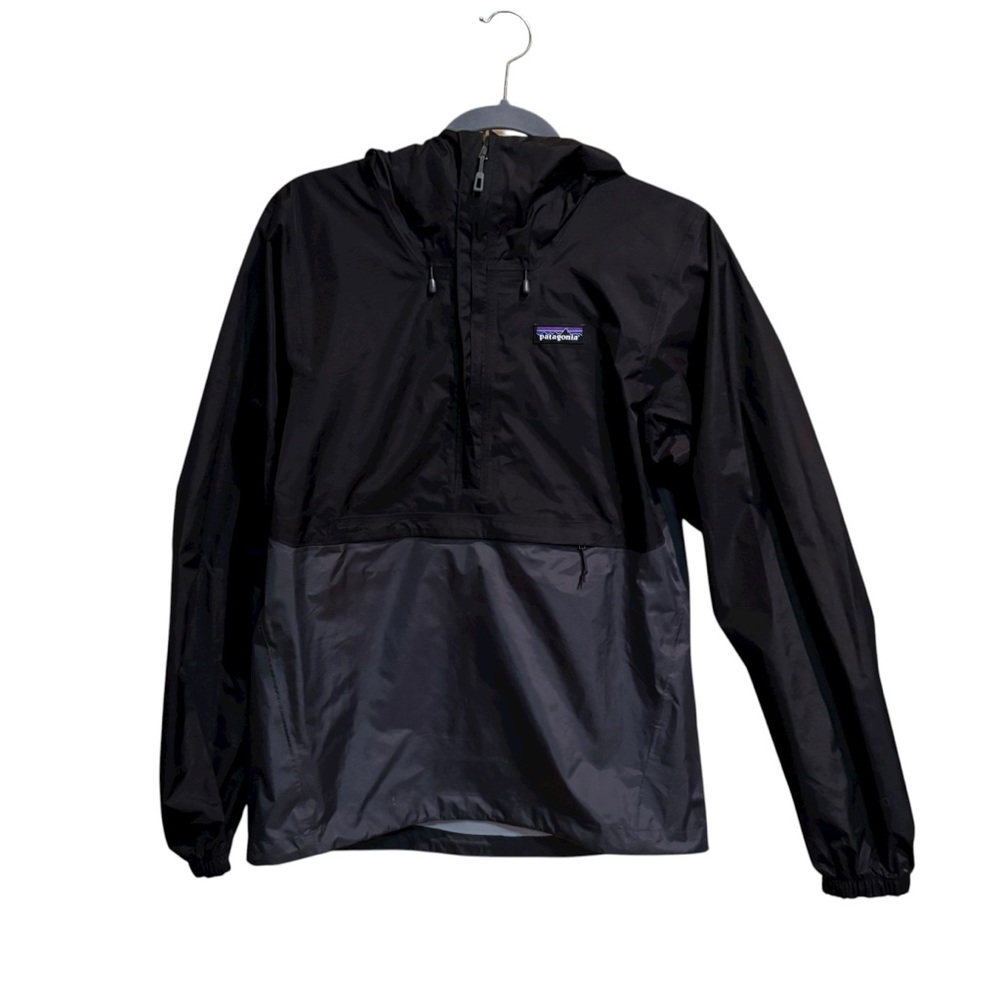 Patagonia Men’s XS Black Nylon Rain Jacket Pullover Hooded 1/2‎ Zip Lightweight